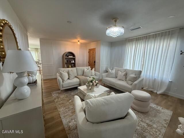 1144 E Aveneu J10, Lancaster, CA 93535