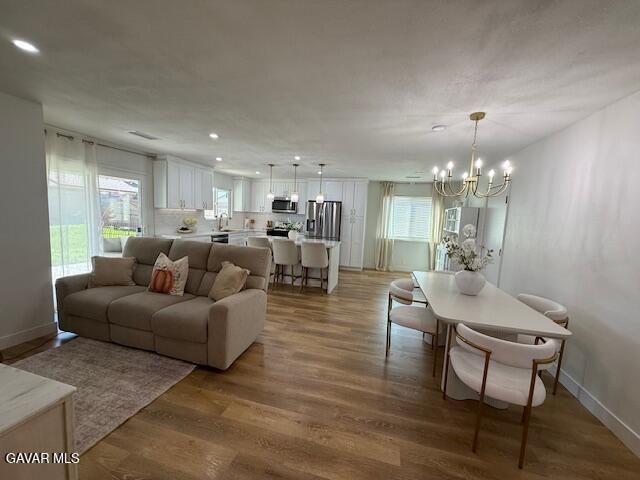 1144 E Aveneu J10, Lancaster, CA 93535