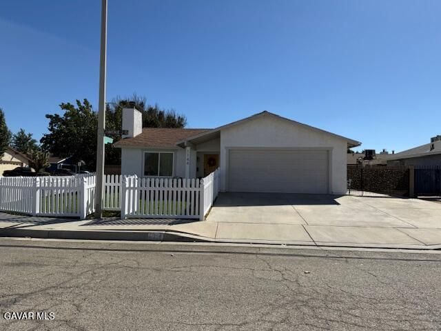 1144 E Aveneu J10, Lancaster, CA 93535