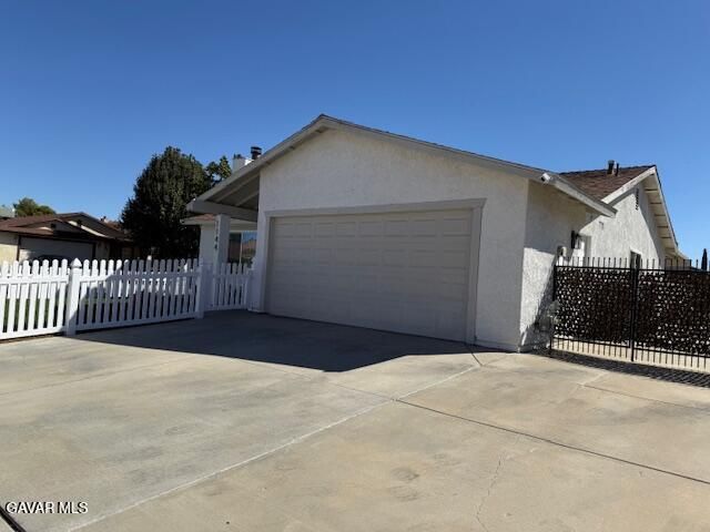 1144 E Aveneu J10, Lancaster, CA 93535