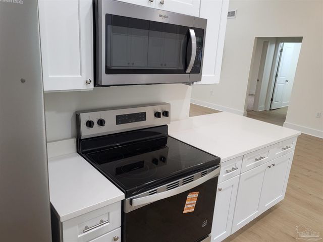 6844 Ferris Hill St, Milton, FL 32570