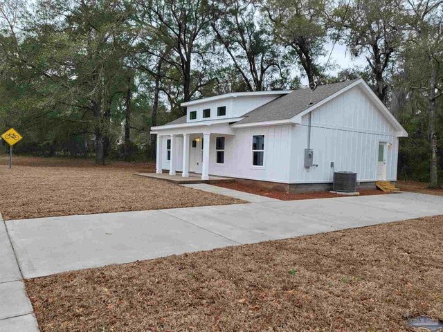 6844 Ferris Hill St, Milton, FL 32570