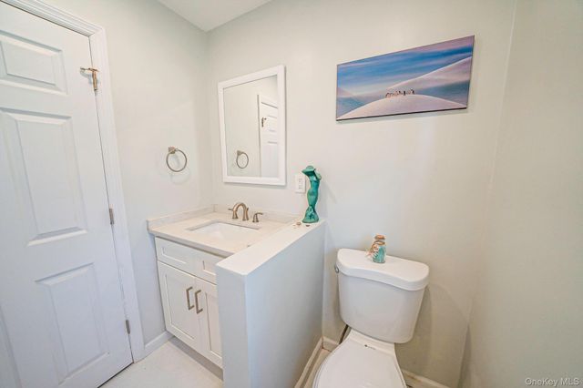 54 Division Avenue, West Sayville, NY 11796