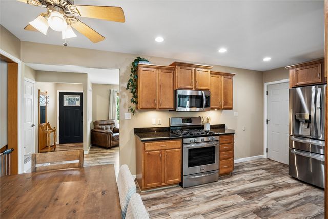 414 NW Kimberly Lane, Ankeny, IA 50023