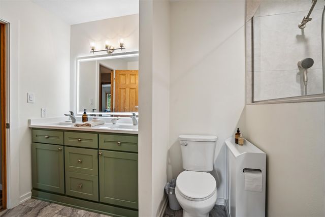 414 NW Kimberly Lane, Ankeny, IA 50023