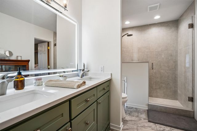 414 NW Kimberly Lane, Ankeny, IA 50023