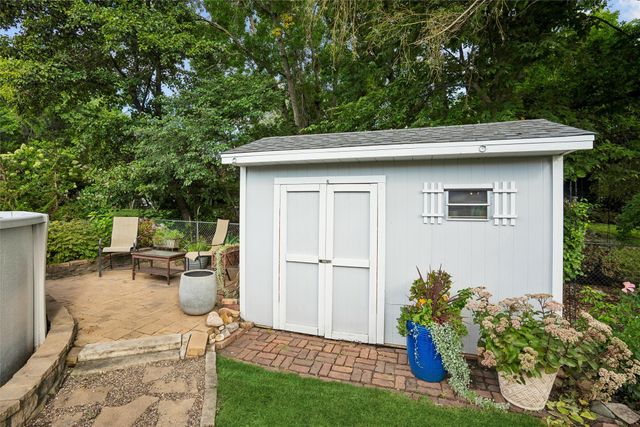 414 NW Kimberly Lane, Ankeny, IA 50023