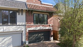 5004 Mission Avenue, Dallas, TX 75206