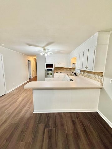 135 Donna, Hopkinsville, KY 42240