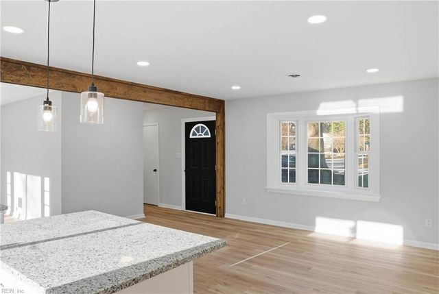 820 Balthrope RD, Newport News, VA 23608