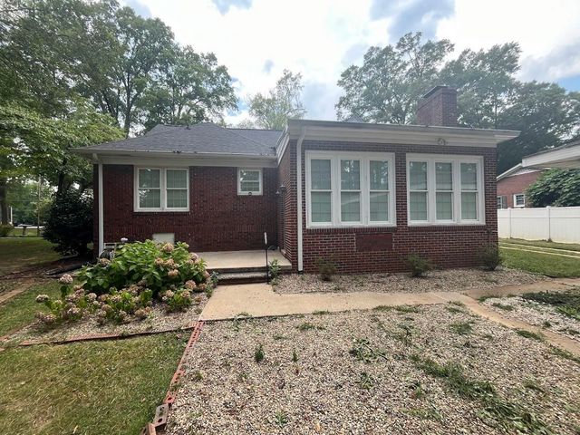 903 S Petty Street, Gaffney, SC 29340