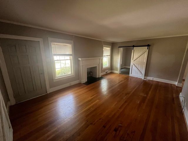 903 S Petty Street, Gaffney, SC 29340