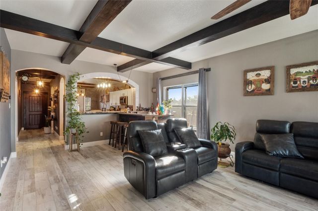 242 Coach DR, Buda, TX 78610