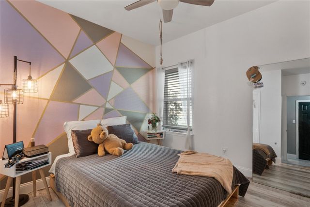 242 Coach DR, Buda, TX 78610