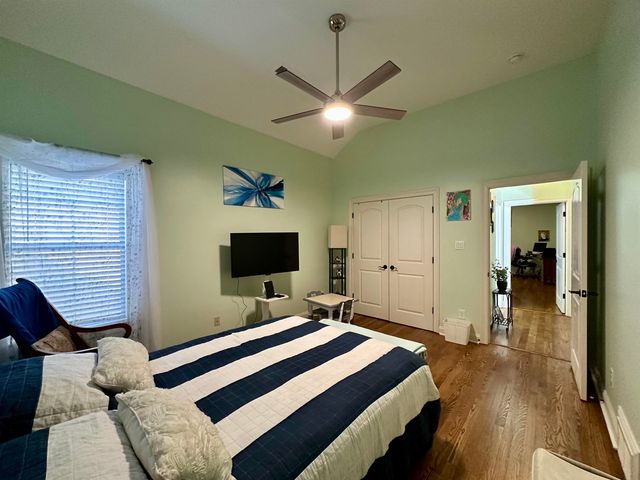 65 BRIARFIELD CV, Oakland, TN 38060