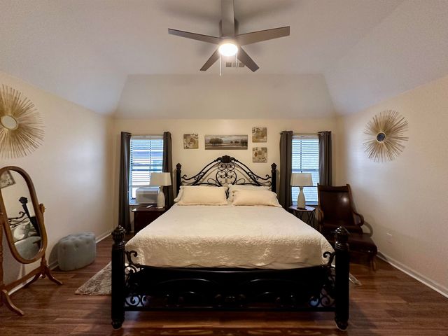 65 BRIARFIELD CV, Oakland, TN 38060