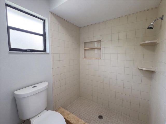 199 E CREST AVENUE, Winter Garden, FL 34787