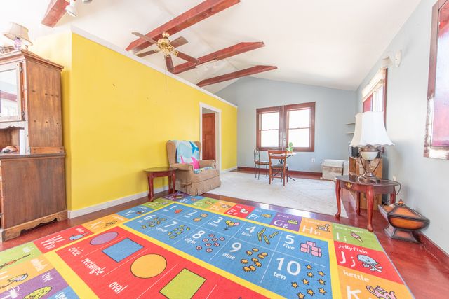 2854 Shepherd Road, Nashville, IN 47448