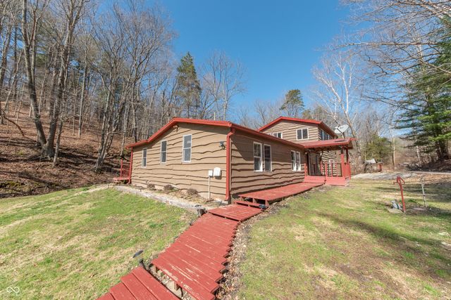 2854 Shepherd Road, Nashville, IN 47448