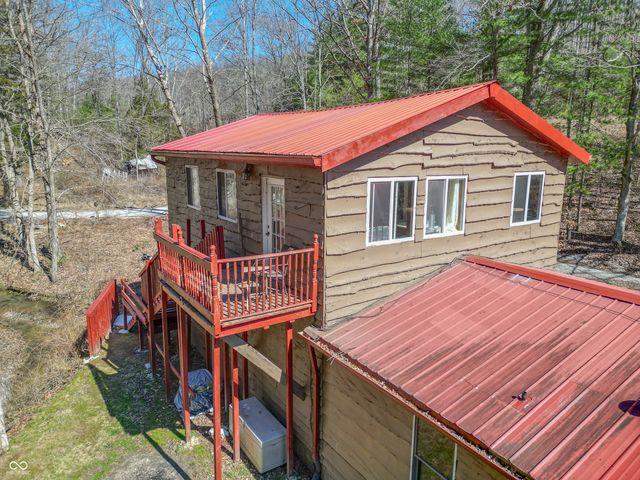 2854 Shepherd Road, Nashville, IN 47448