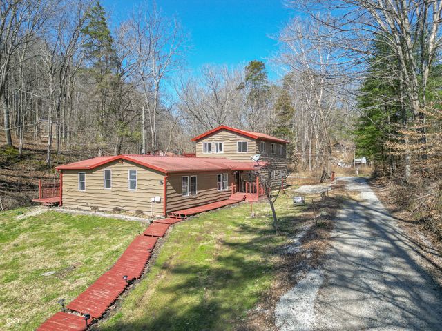 2854 Shepherd Road, Nashville, IN 47448