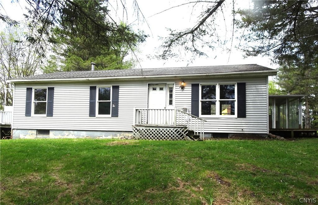 4954 Creaser Road, Westmoreland, NY 13490