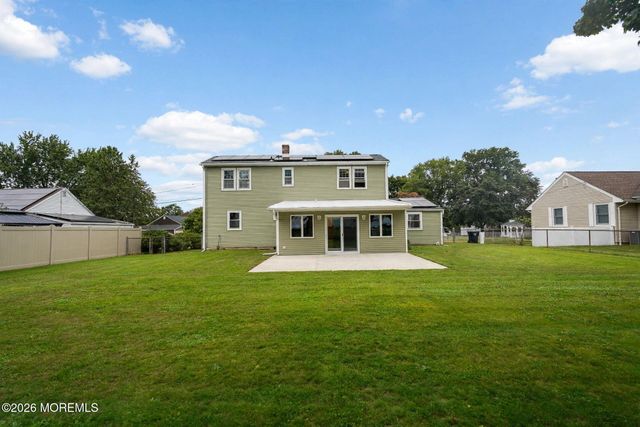 6 Lind Drive, Middletown, NJ 07748