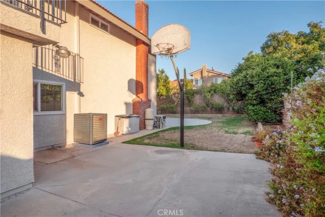 1349 Magnolia Avenue, Redlands, CA 92373