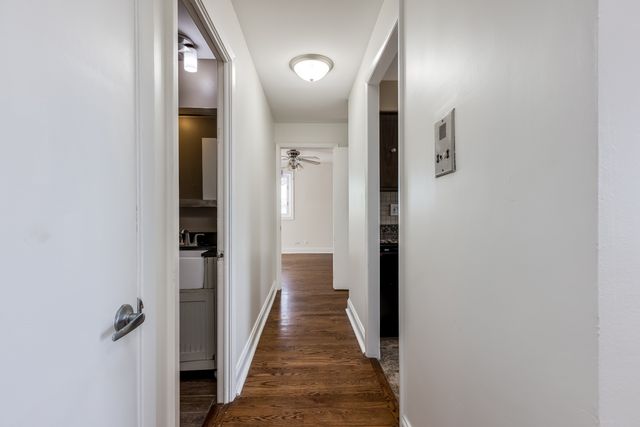 6020 Lincoln Avenue 307, Morton Grove, IL 60053