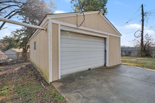 3566 MONESSEN DR, Memphis, TN 38128