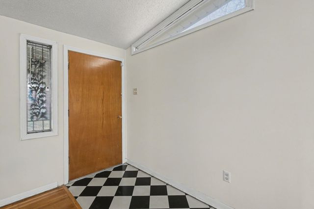 3566 MONESSEN DR, Memphis, TN 38128