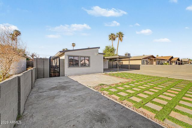 5308 W EDGEMONT Avenue, Phoenix, AZ 85035