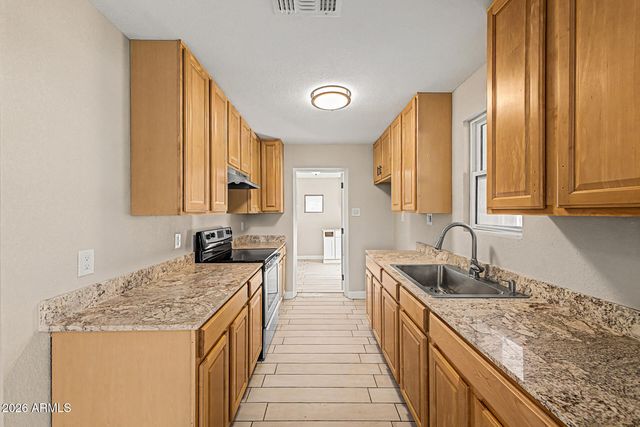 5308 W EDGEMONT Avenue, Phoenix, AZ 85035