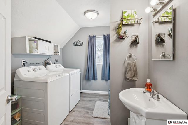 401 S 24th Street, Council Bluffs, IA 51501