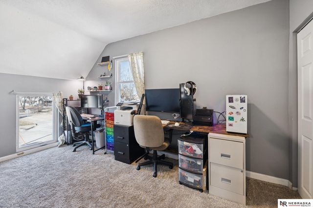 401 S 24th Street, Council Bluffs, IA 51501