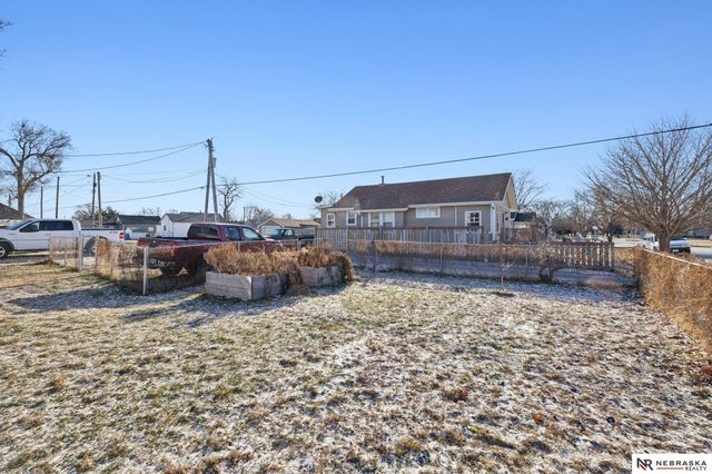 401 S 24th Street, Council Bluffs, IA 51501