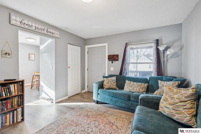 401 S 24th Street, Council Bluffs, IA 51501