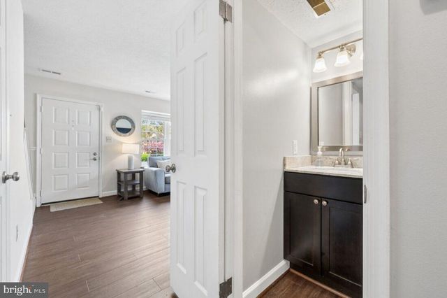 15721 AMBIANCE DR, North Potomac, MD 20878