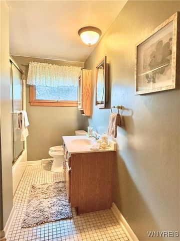 179 Brentwood Drive, North Tonawanda, NY 14120