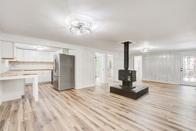 93 Deepwater Trail, Round O, SC 29474