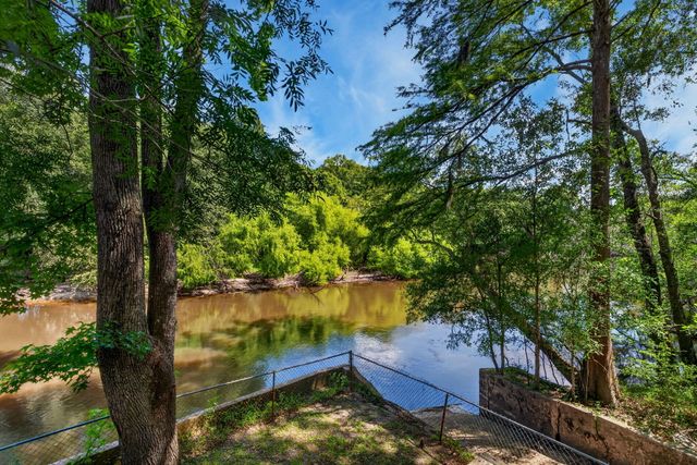 93 Deepwater Trail, Round O, SC 29474