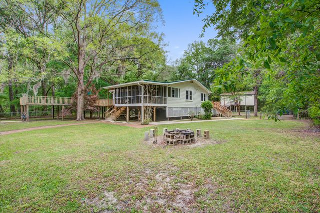 93 Deepwater Trail, Round O, SC 29474