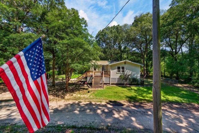 93 Deepwater Trail, Round O, SC 29474