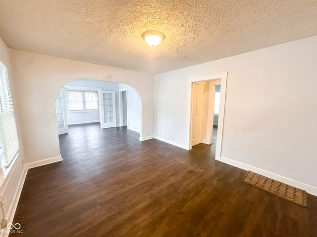 3702 N Kenwood Avenue, Indianapolis, IN 46208