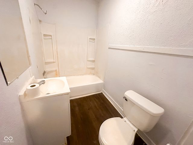 3702 N Kenwood Avenue, Indianapolis, IN 46208