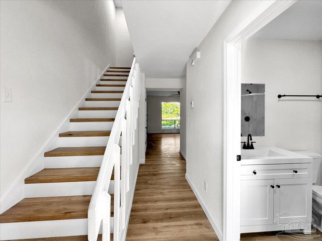 2028 Americus Ave 8, Pensacola, FL 32507