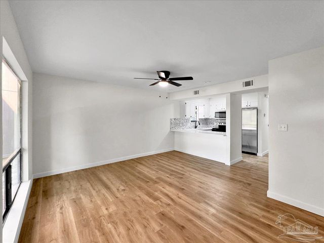 2028 Americus Ave 8, Pensacola, FL 32507