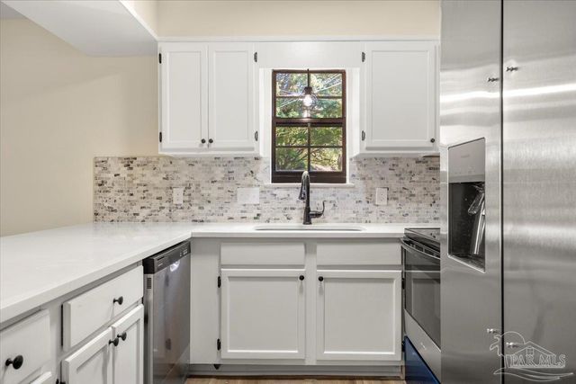 2028 Americus Ave 8, Pensacola, FL 32507