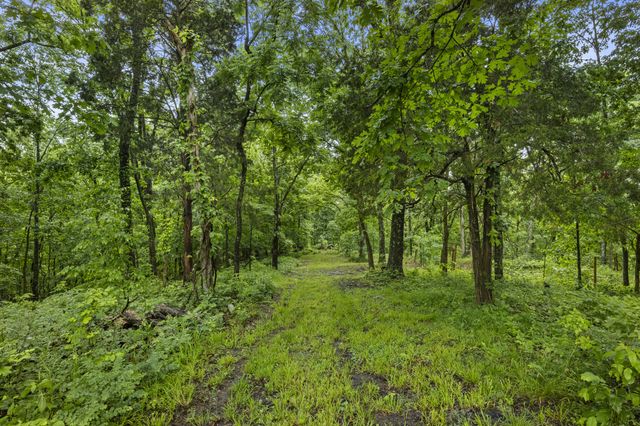 1380 Buntain School Road, Lawrenceburg, KY 40342