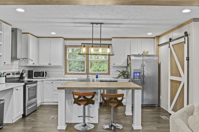 1380 Buntain School Road, Lawrenceburg, KY 40342